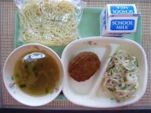 給食写真