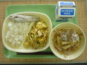 給食画像