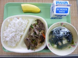 給食画像