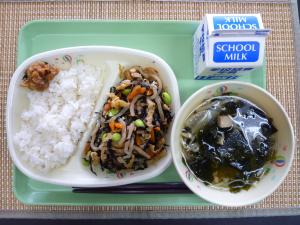 給食画像