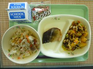 給食写真