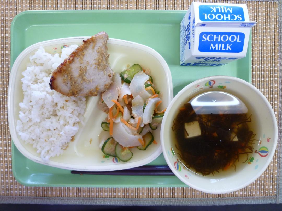 給食画像