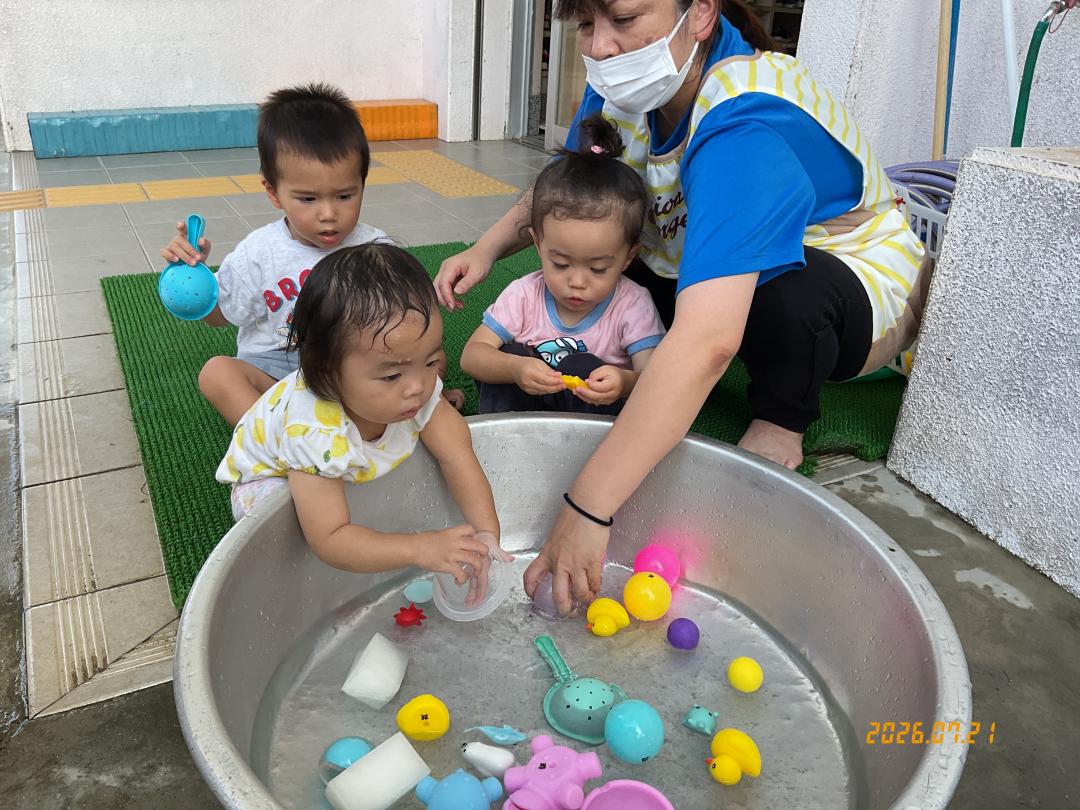 水遊び